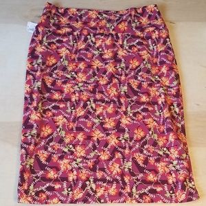 NWOT Cassie skirt Size XL floral pattern